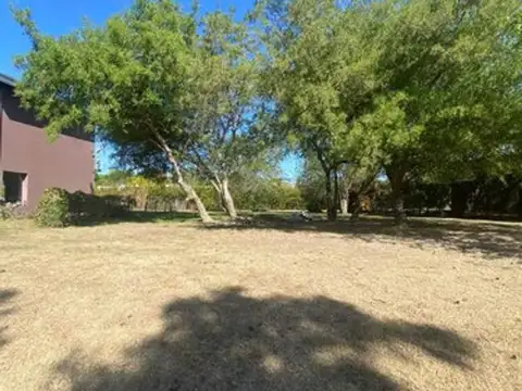 Terreno en Venta en Fincas de Iraola II, USD 180.000