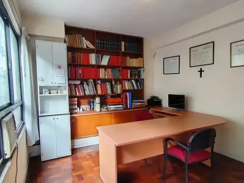 Oficina en Venta 50 años