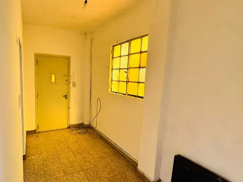 Depto Tipo Casa en Alquiler de 3 ambientes