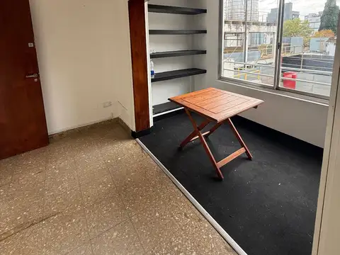 Paunero 1400, Piso 1