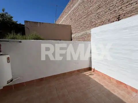 Depto Tipo Casa en Alquiler 36 años