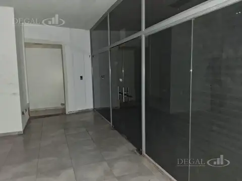Galpon en Alquiler en Constitución, $ 2.500.000