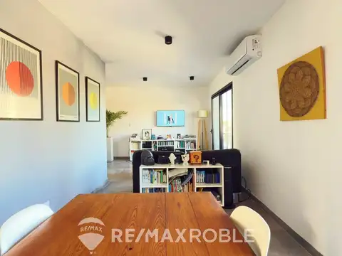 Departamento 4 ambientes con 2 baños