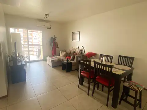 Lugones 2400, Piso 6