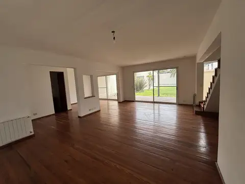 Casa en Venta en Punta Chica, USD 450.000