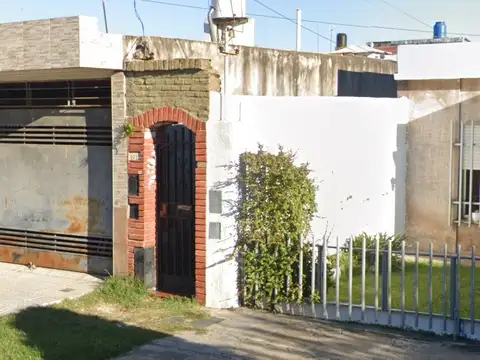 VENTA DEPTO DE PASILLO 3 DORMIT. 24 DE SEPTIEMBRE 2039