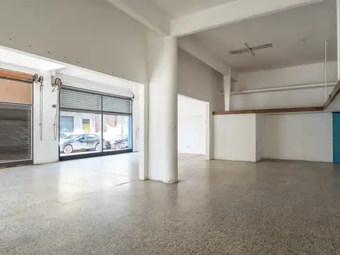 Local en Alquiler en Jose Leon Suarez, $ 3.300.000