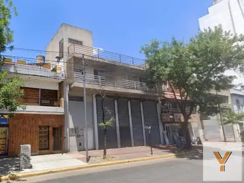 Depósito en alquiler - 3 Baños Oficina - 240Mts2 - Constitución