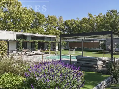 Unica casa en venta en Cenaturos Club de Campo