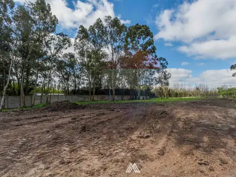 Venta Terreno Zonamérica (Villa García)