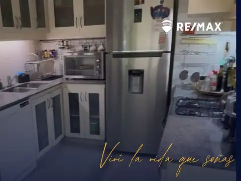 VENTA CASA TRIPLEX CON JARDIN 5 AMBIENTES  BECCAR