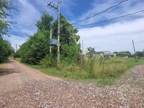 Venta Lote 2585 m2 con acceso inmediato a Autovía Ezeiza- Vicente Casares - Cañuelas