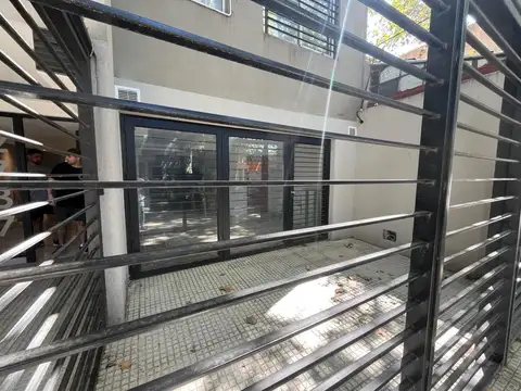 Local comercial en venta ubicado en Parque Chas