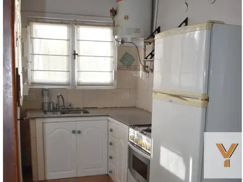 Depto Tipo Casa 4 ambientes con 2 baños