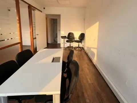 Local en Alquiler en Ciudad Vieja, $U 52.000