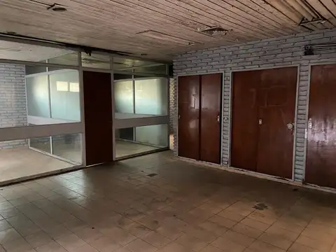 Galpon en Alquiler 24  mts Frente