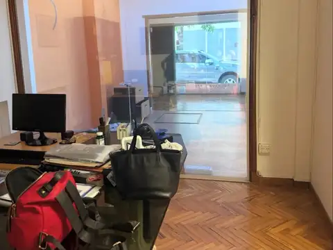 LOCAL O OFICINA EN ALQUILER M.MORENO AL 900 LUJAN