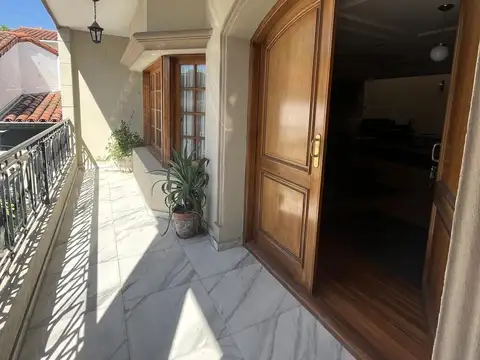 Casa en Venta en Adrogue, USD 450.000