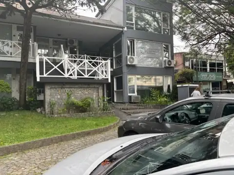 Blanco Encalada 100