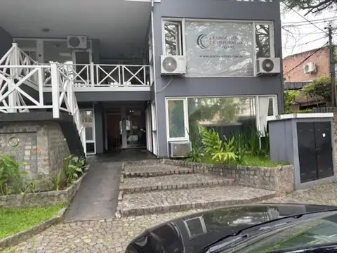 paneco golf  exc oficina al frente en planta baja