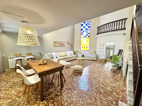 Casa en Alquiler de 6 dormitorios