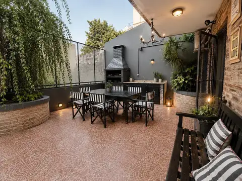 Depto 5 amb en venta con dependencia, terraza, parrilla, cochera en Belgrano