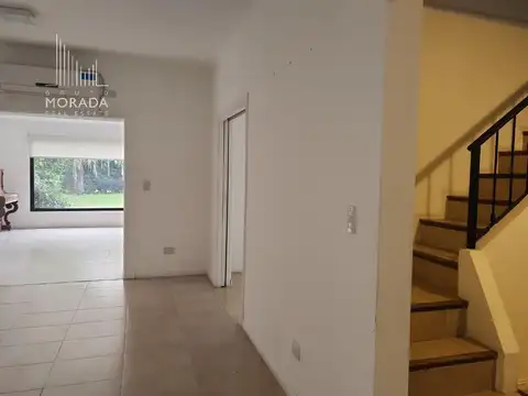 Casa 7 ambientes con 4 baños