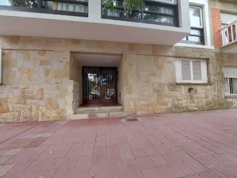 Departamento - Venta - Argentina, Miramar - 15 700