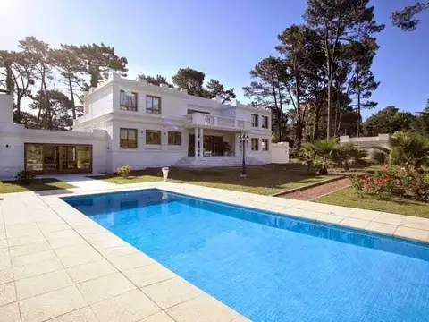 Casa en Venta de 5 dormitorios