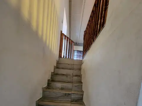 Depto Tipo Casa en Venta 26 años