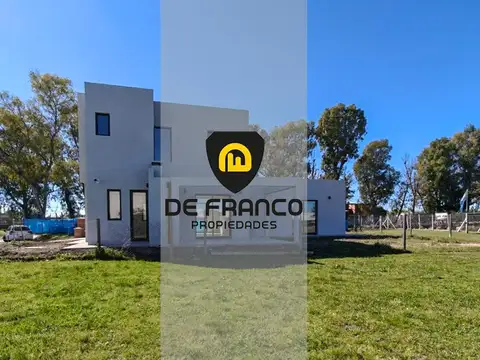 VENTA CASA 5 AMBIENTES en Pilar A ESTRENAR- 4 DORMITORIOS-PARRILLA-BARRIO SANTA LUCIA