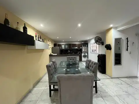 Departamento en Venta en Valentín Alsina, USD 99.000