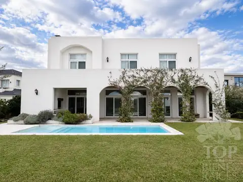 Casa en Venta de 5 dormitorios