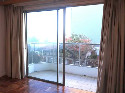 Departamento 5 ambientes con 2 baños