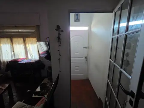 Depto Tipo Casa en Venta en Monte Castro, USD 142.900
