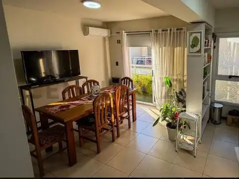 Departamento 4 ambientes con 2 baños