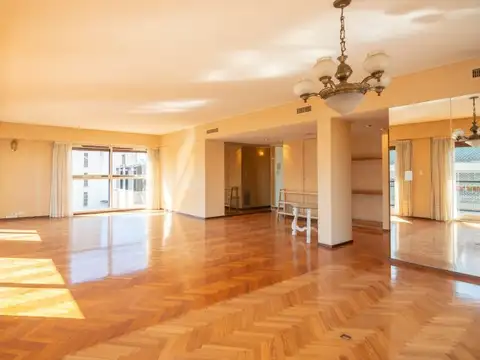 VENTA DEPARTAMENTO - 4 AMB CON DEPENDENCIA  - MARTINEZ