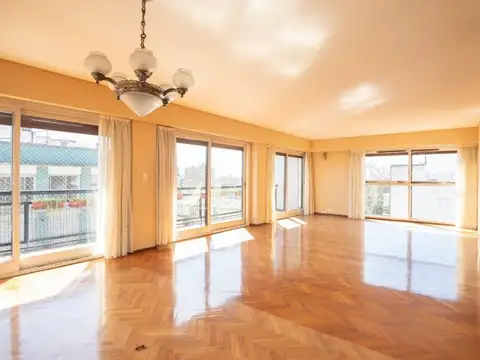 VENTA DEPARTAMENTO - 4 AMB CON DEPENDENCIA  - MARTINEZ