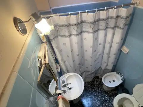 DEPARTAMENTO TRES AMBIENTES EN PLANTA BAJA