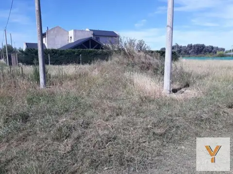 Terreno venta - 870mts2 totales - Gardey