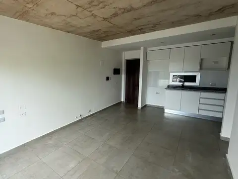 Departamento en Alquiler en Pizzurno, $ 600.000