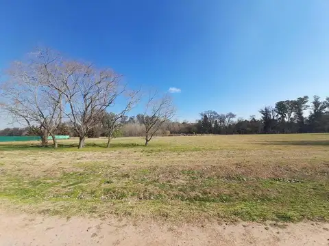 Terreno en Venta 100  mts Frente