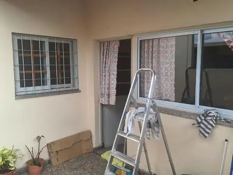 Depto Tipo Casa 5 ambientes con 1 baño