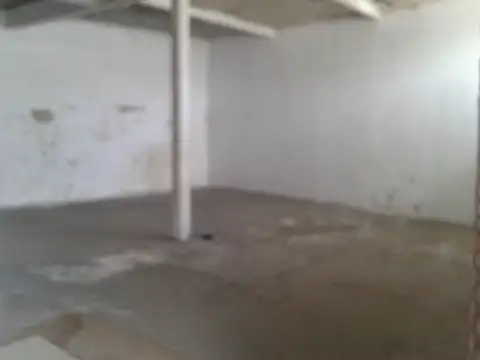 Galpon en Alquiler 10  mts Fondo