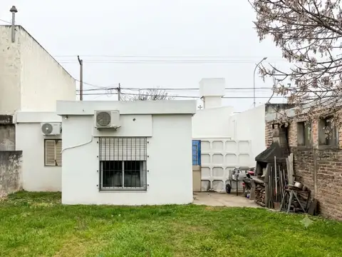 VENTA / CASA 2DORM / SERVICIOS / Bº SAN MARTIN
