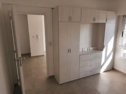 Departamento en Alquiler en Avellaneda, $ 600.000