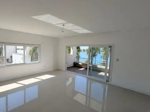 Departamento en Venta en Vila Vela, USD 170.000