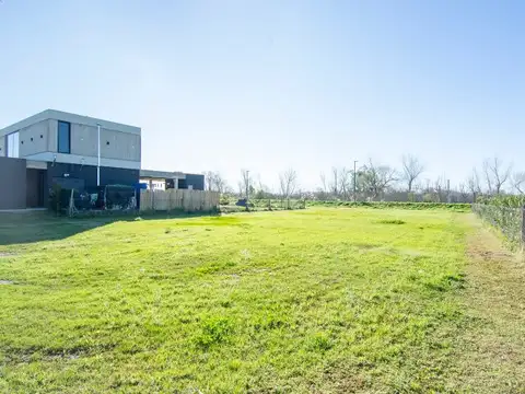 Terreno en Venta 22  mts Frente