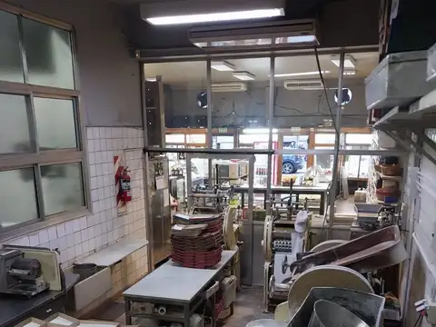 Fondo Comercio en Venta 95 años