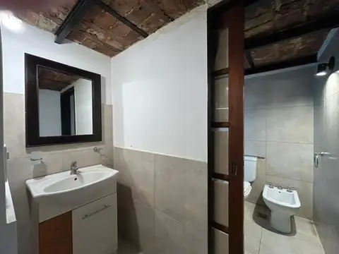 Depto Tipo Casa 2 ambientes con 1 baño